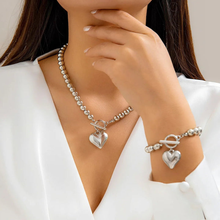 Set di bracciale e collana con pendente a cuore in perline da 2 pezzi