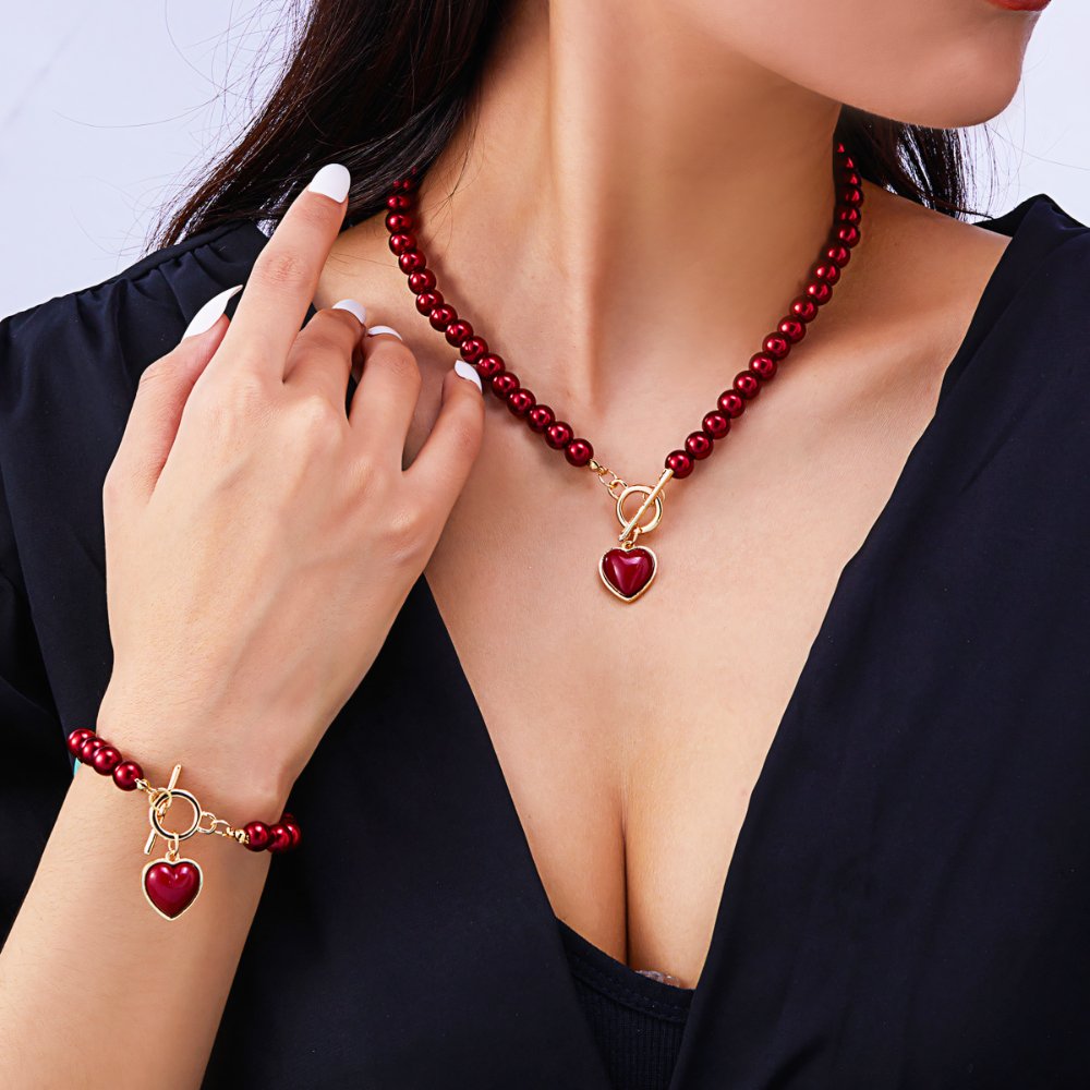 Set di bracciale e collana con pendente a cuore in perline da 2 pezzi