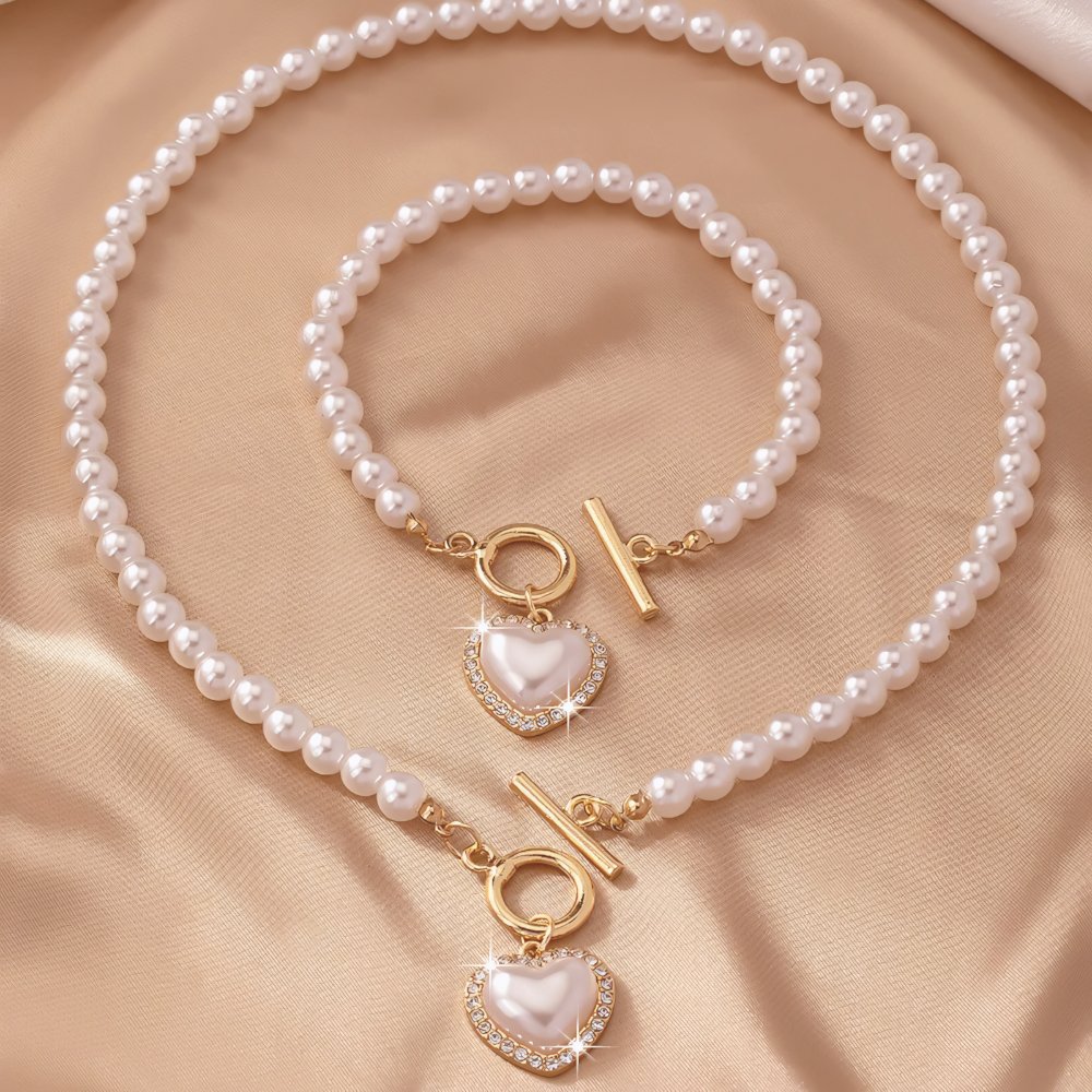 Set di bracciale e collana con pendente a cuore in perline da 2 pezzi