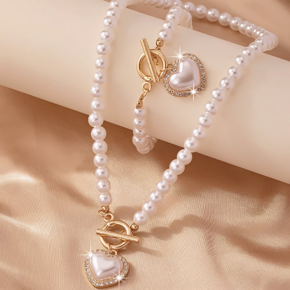 Set di bracciale e collana con pendente a cuore in perline da 2 pezzi