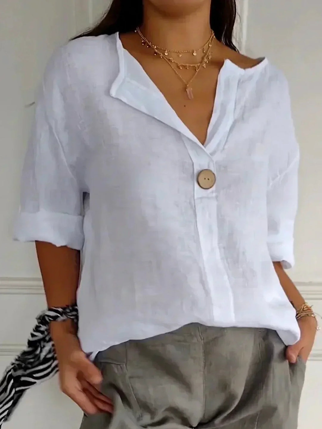 Nayla™ | Casual V-Neck Blouse - Maison Léa &amp; Lou