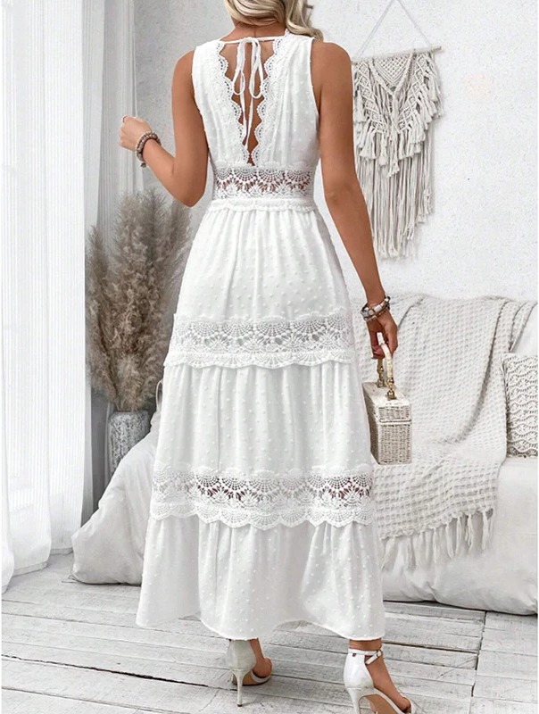 MAIKA™ - Lace V-Neck Dress - Maison Léa &amp; Lou