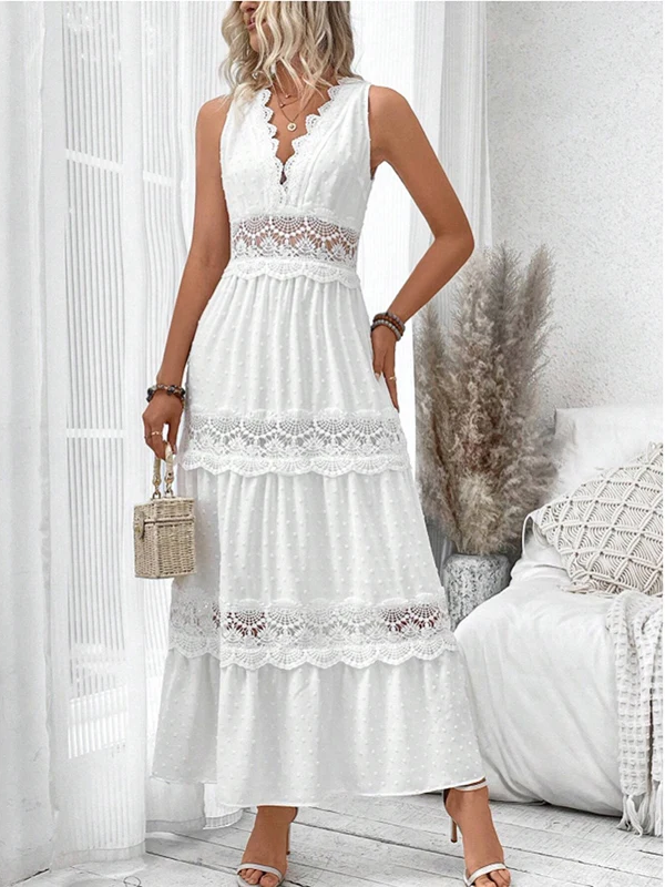 MAIKA™ - Lace V-Neck Dress - Maison Léa &amp; Lou