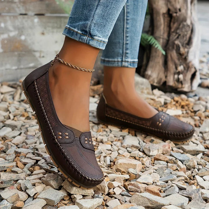 AINA™ - Everyday Ease Ortho Slides - Maison Léa & Lou