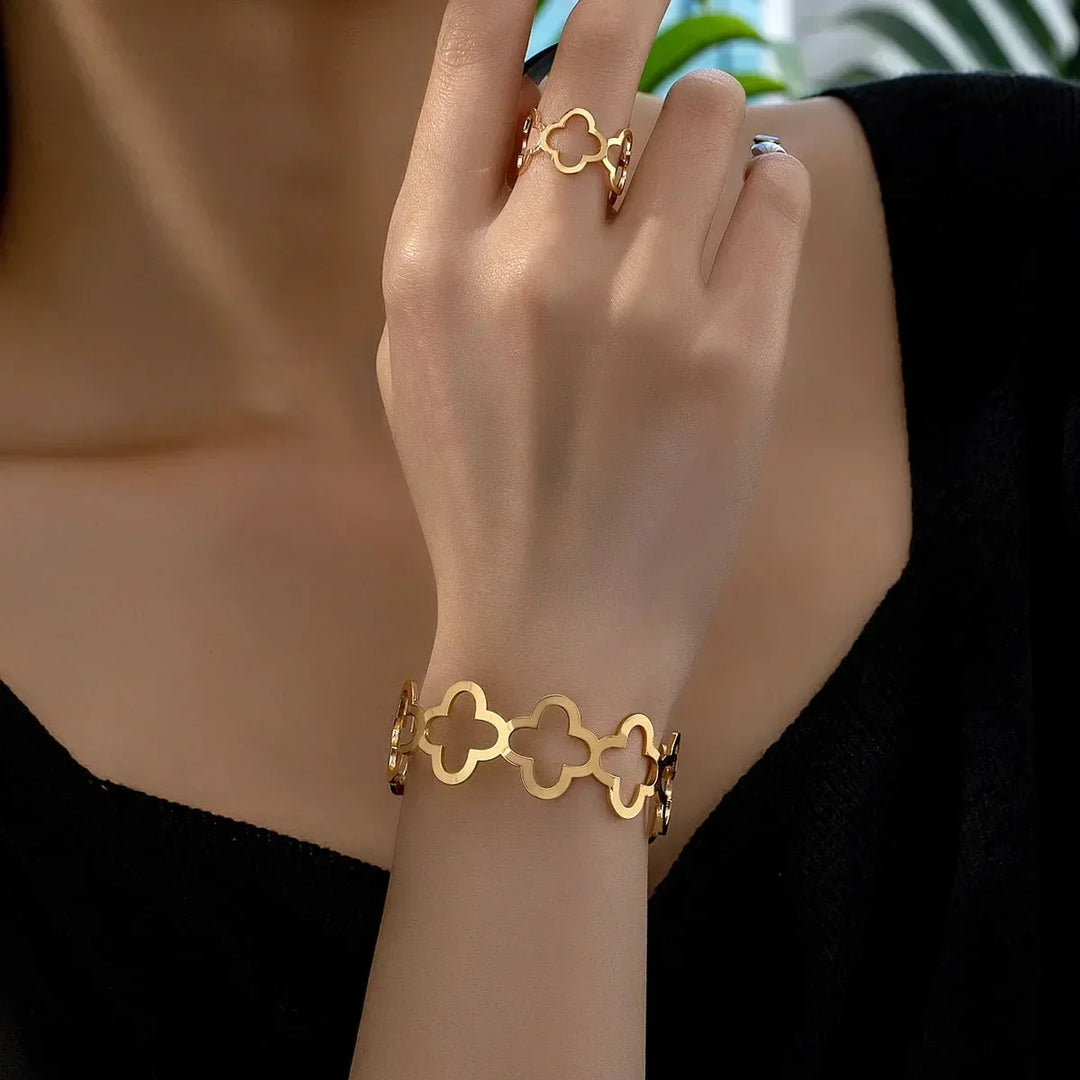 Set di Bracciale e Anello Regolabile a Quadrifoglio Aperto Delicato