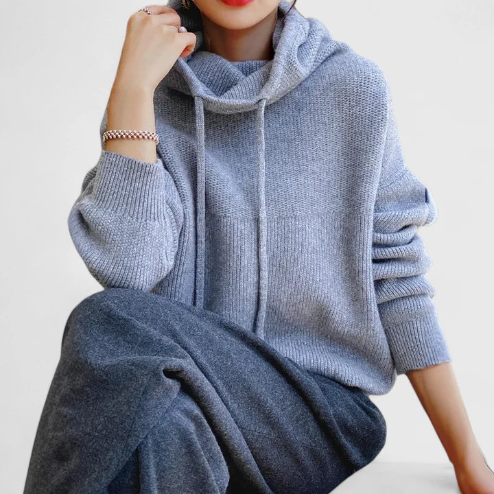 Celia | Cosy Cowl-Neck Hoodie - Maison Léa &amp; Lou