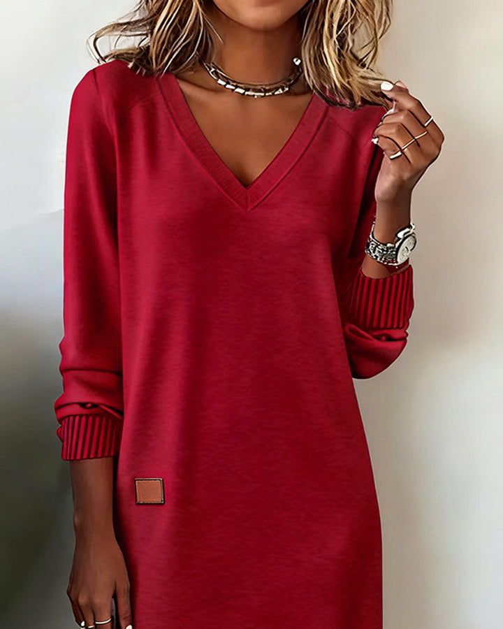 Janay™ | Soft Knit V-Neck Dress - Maison Léa &amp; Lou