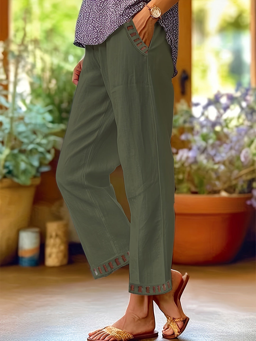 Wren – Pantaloni Cropped Relax con Dettagli a Contrasto