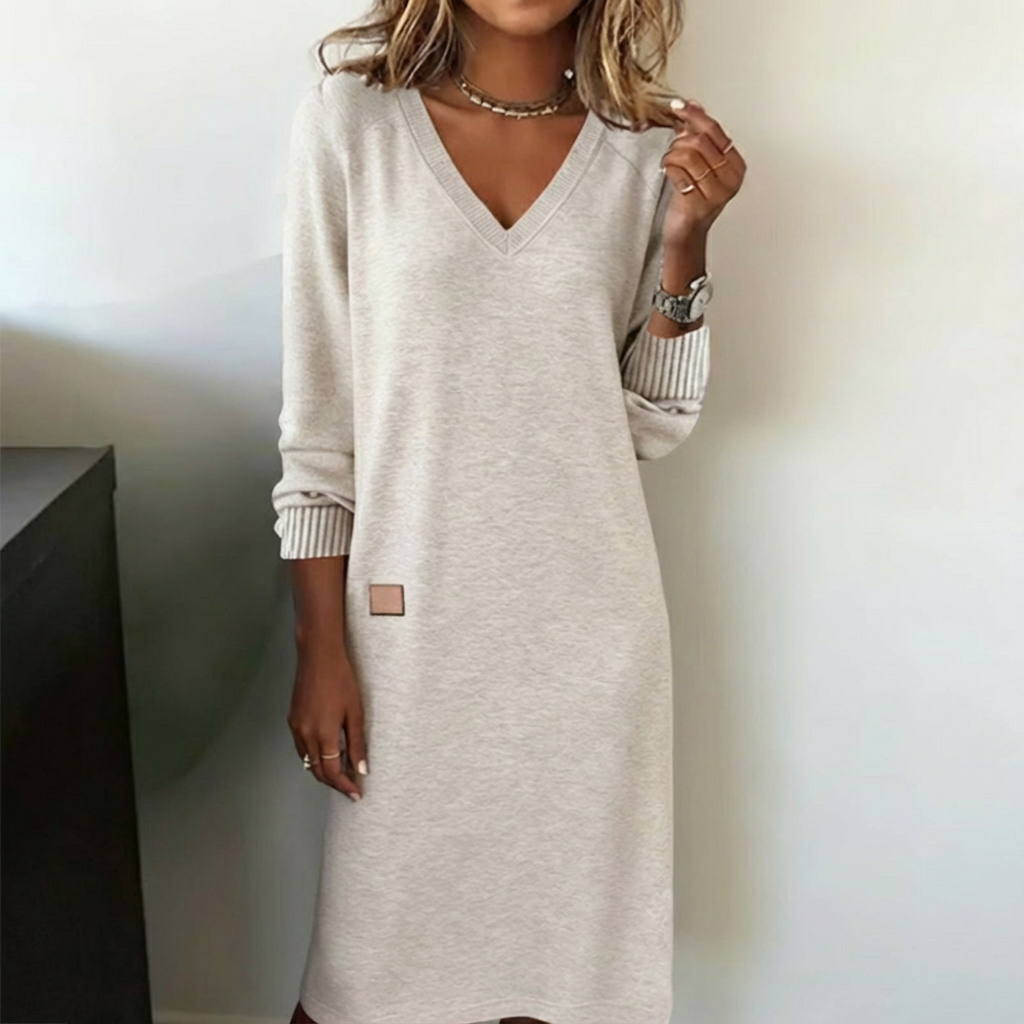 Janay™ | Soft Knit V-Neck Dress - Maison Léa & Lou