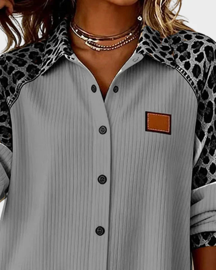 Arella™ | Elegant Printed Button-Down Blouse - Maison Léa &amp; Lou