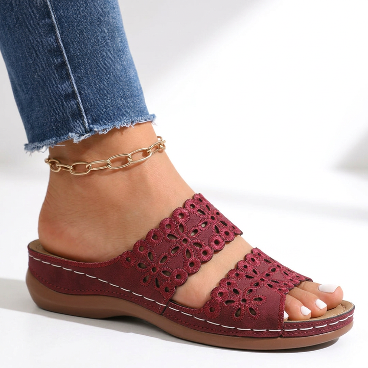 Loretta | Floral Cutout Wedge Sandals - Maison Léa &amp; Lou