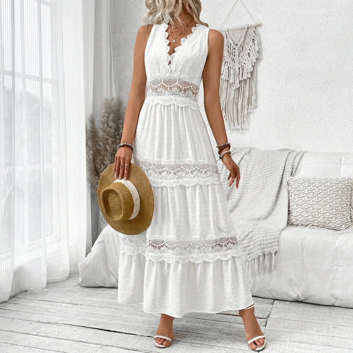 MAIKA™ - Lace V-Neck Dress - Maison Léa &amp; Lou