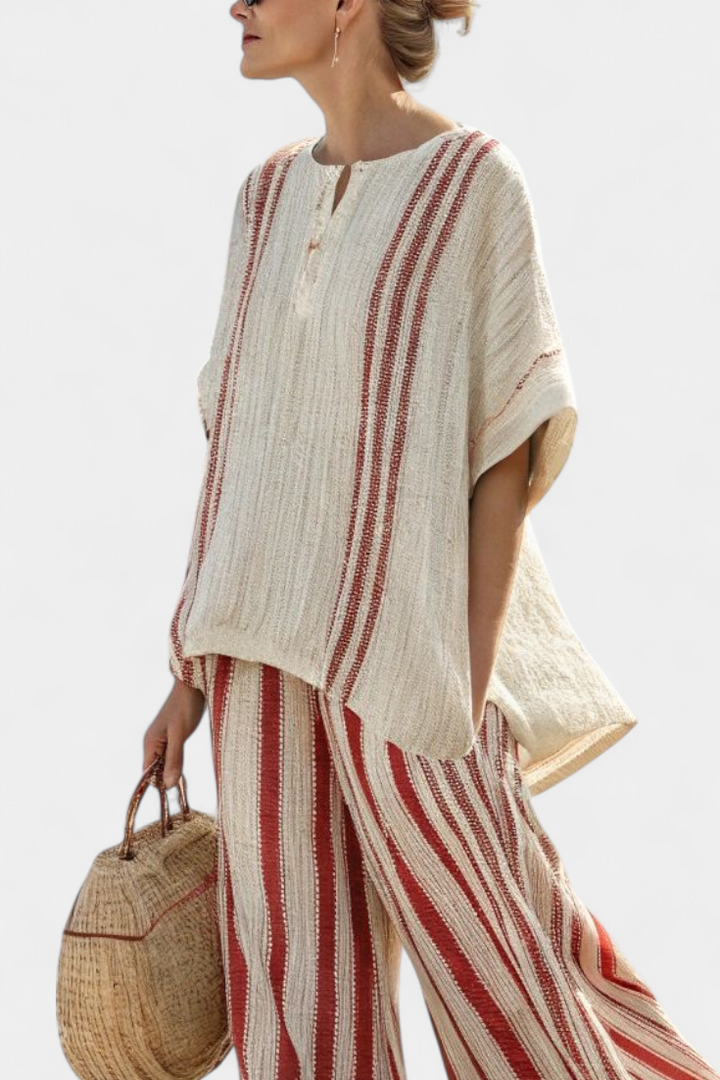 Mirella | Sophisticated Textured Red-Stripe Top &amp; Linen Pants - Maison Léa &amp; Lou