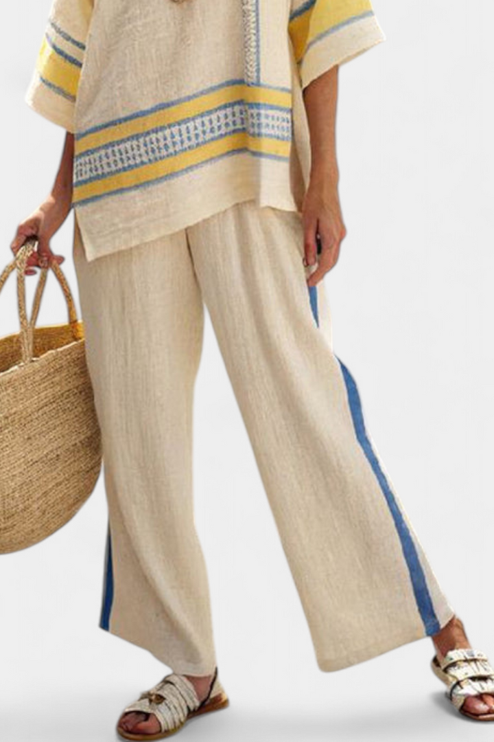 Jaxmere | Comfortable Blue-Yellow Mediterranean Top &amp; Linen Pants - Maison Léa &amp; Lou