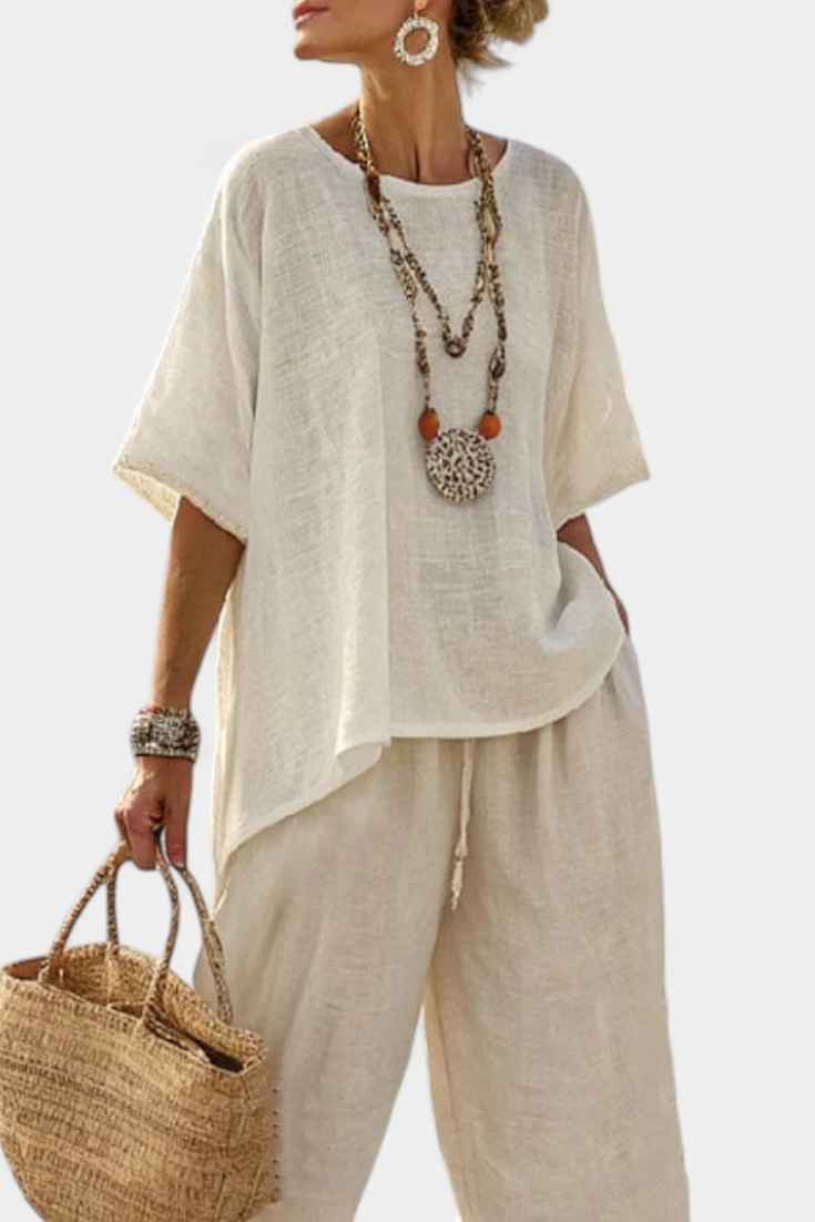 Drevon | Comfortable Minimalist Raw Blouse &amp; Wide-Leg Pants - Maison Léa &amp; Lou
