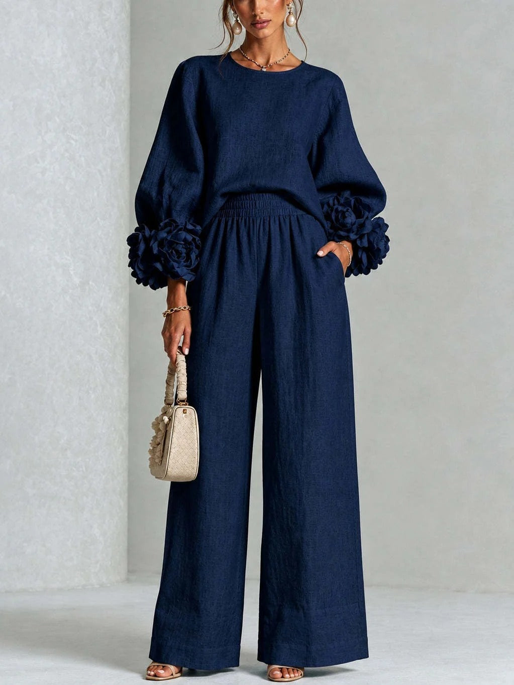 Penelope | Floral Appliqué Two-Piece Set - Maison Léa &amp; Lou