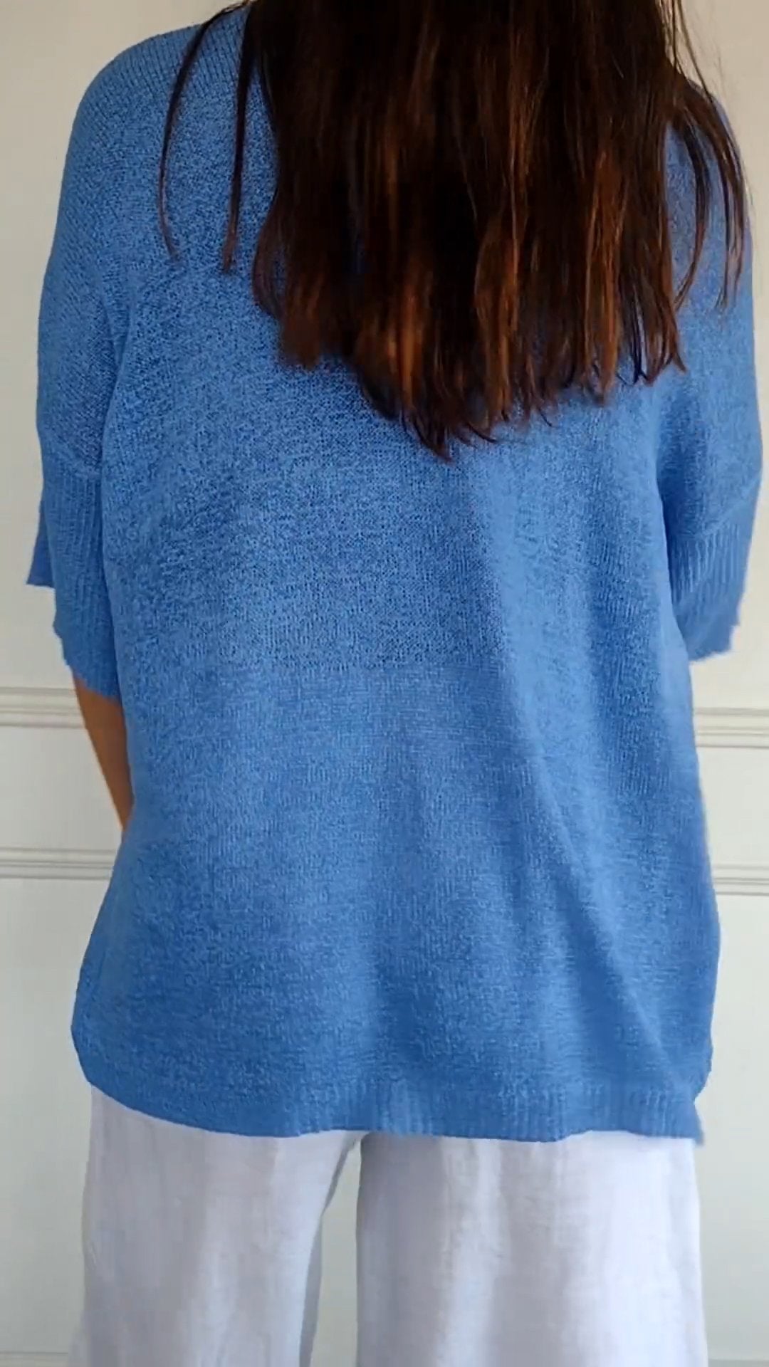 Lauren™ | Casual V-Neck Top - Maison Léa &amp; Lou