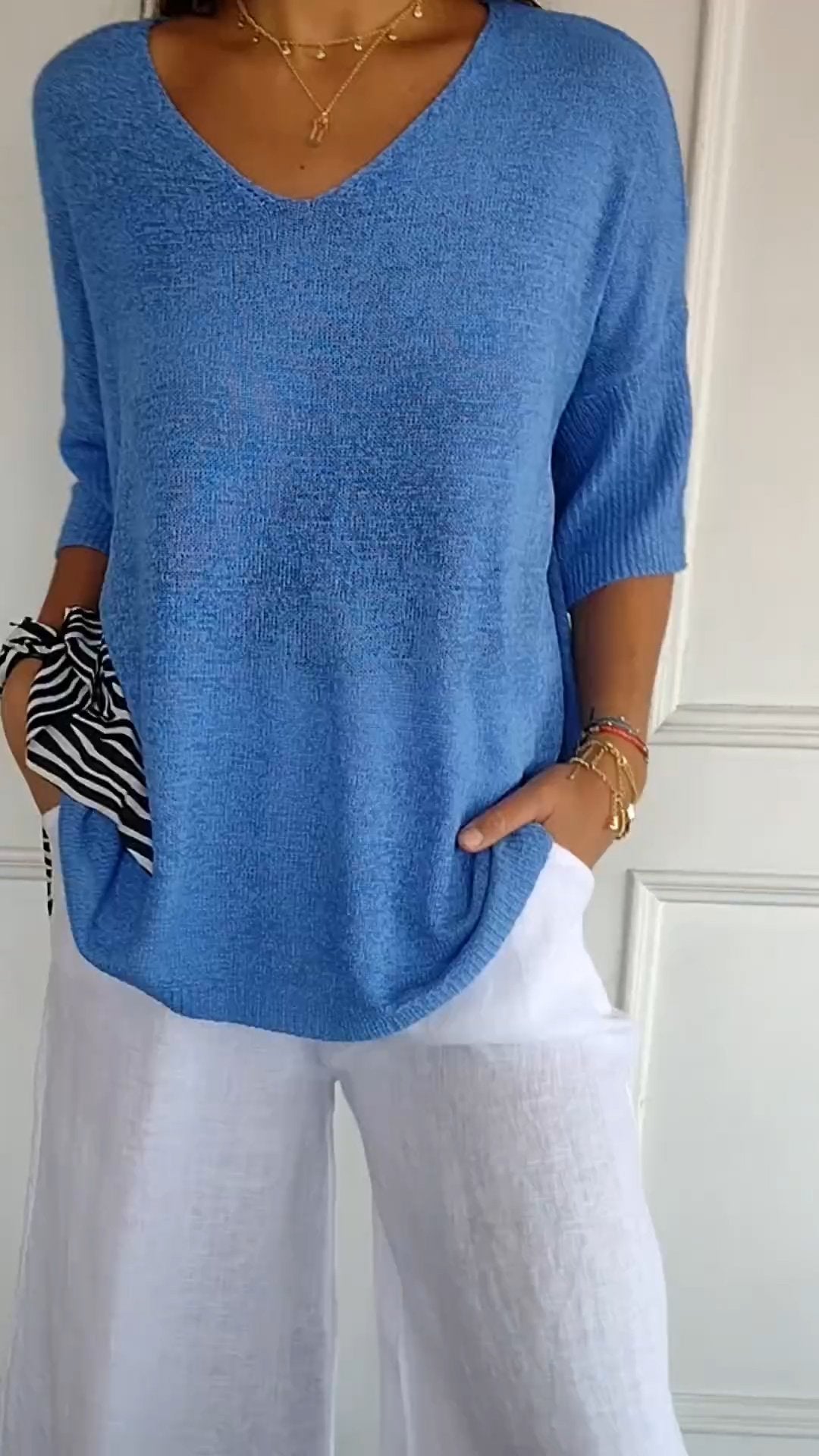 Lauren™ | Casual V-Neck Top - Maison Léa &amp; Lou