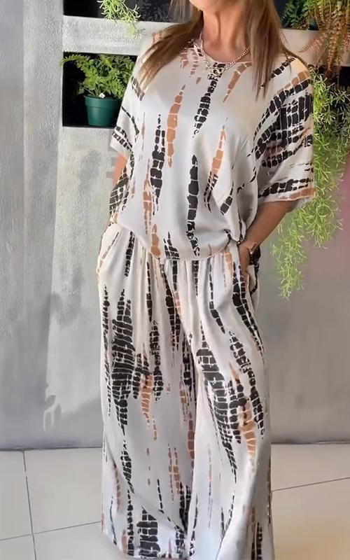 Marie™ | Effortless Printed Two-Piece Set - Maison Léa &amp; Lou