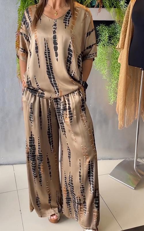 Marie™ | Effortless Printed Two-Piece Set - Maison Léa &amp; Lou