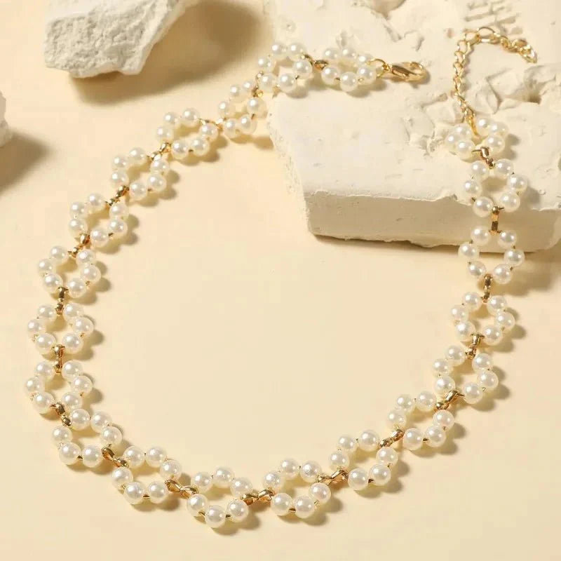 Collana Choker con Margherita Floreale in Perle